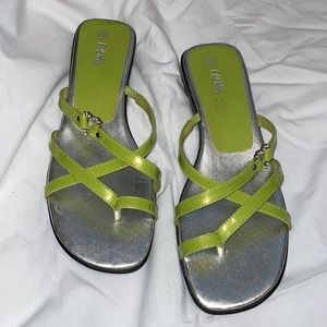 Palms Y2K 90s neon green strap sandals.  sz 8